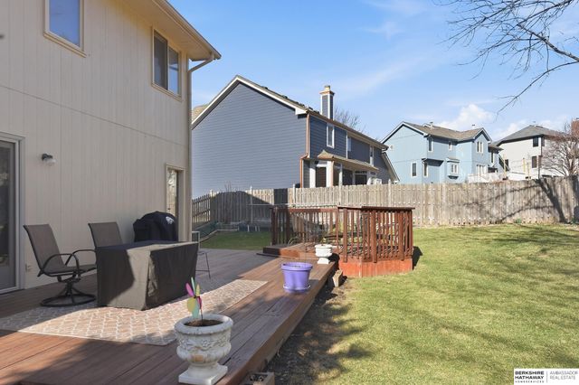 455 S 159th Avenue, Omaha, NE 68118