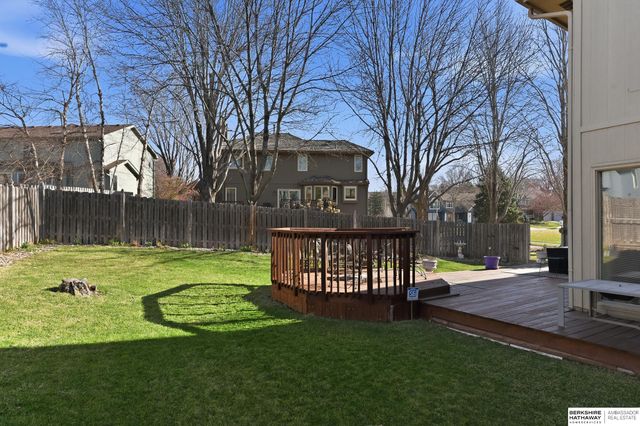 455 S 159th Avenue, Omaha, NE 68118