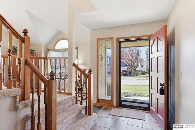 455 S 159th Avenue, Omaha, NE 68118