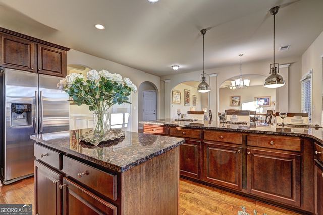 609 Caledon Way, Hampton, GA 30228