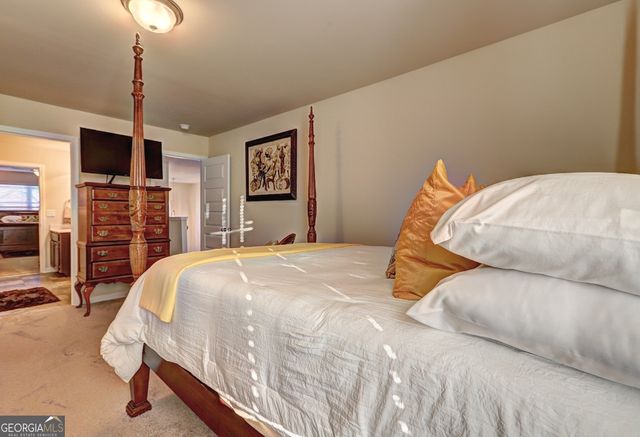 609 Caledon Way, Hampton, GA 30228