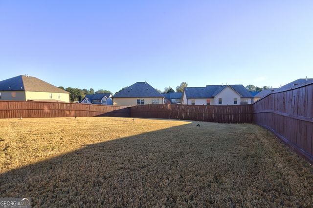 609 Caledon Way, Hampton, GA 30228