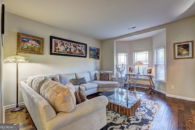 609 Caledon Way, Hampton, GA 30228