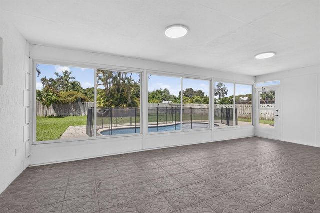 11760 Inverness Circle, Wellington, FL 33414