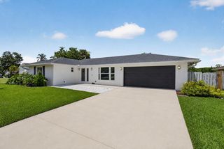 11760 Inverness Circle, Wellington, FL 33414