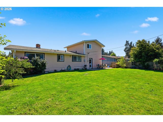 34161 EL MANOR Ave, Eugene, OR 97405