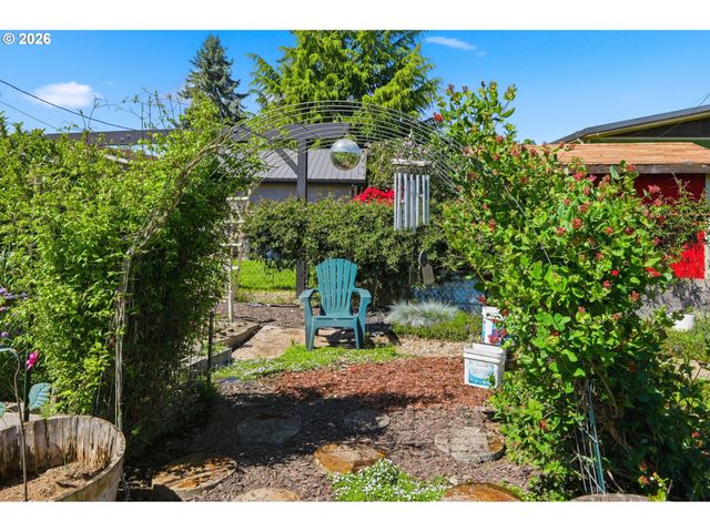 34161 EL MANOR Ave, Eugene, OR 97405