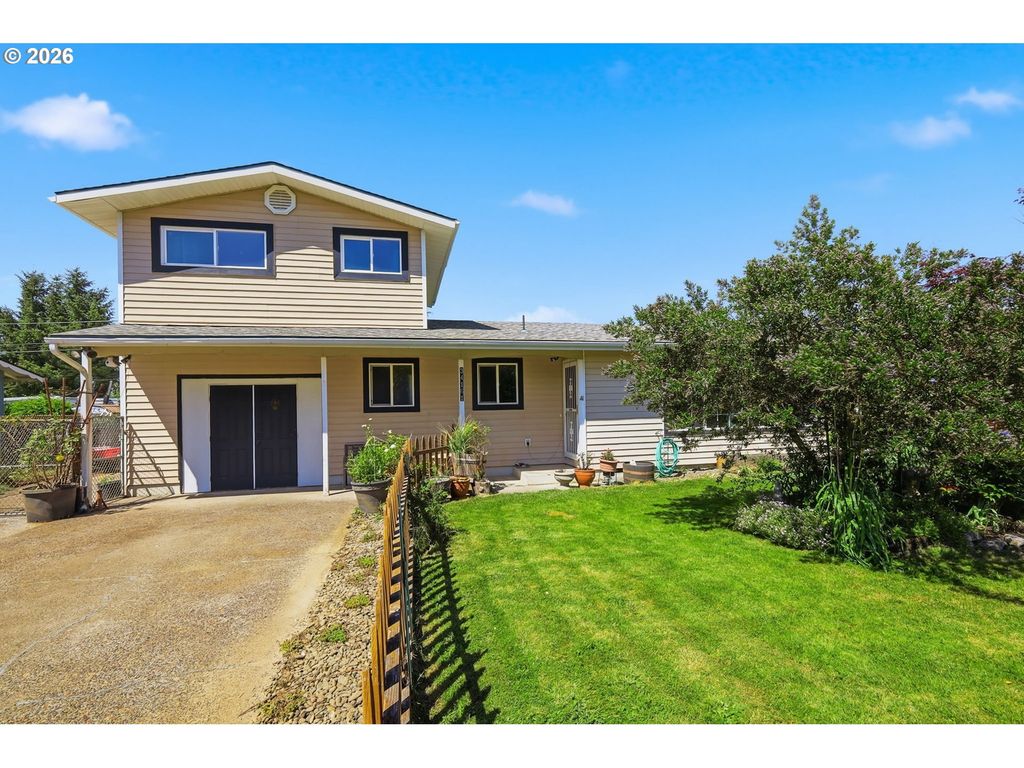 34161 EL MANOR Ave, Eugene, OR 97405