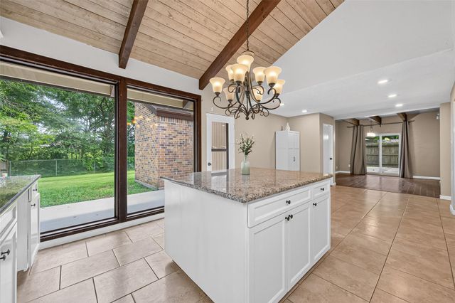 23610 Creekview Drive, Spring, TX 77389
