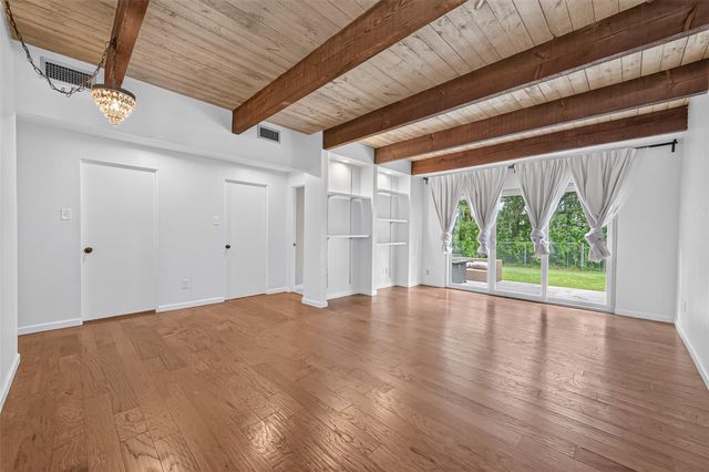 23610 Creekview Drive, Spring, TX 77389
