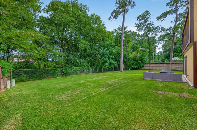 23610 Creekview Drive, Spring, TX 77389