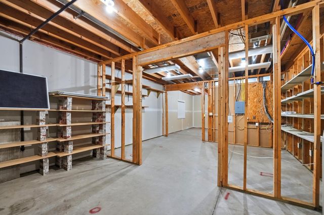 2009 OAKPOINT CT, Columbia, MO 65203