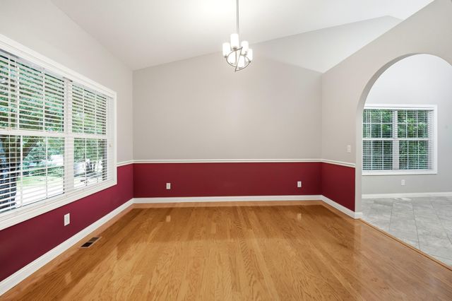 2009 OAKPOINT CT, Columbia, MO 65203