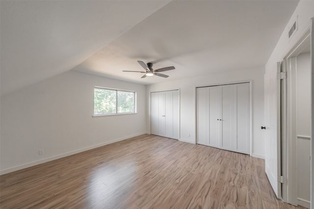 3214 Ridgeview Circle, Irving, TX 75062