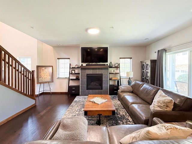 4608 Burma Road, Mcfarland, WI 53558