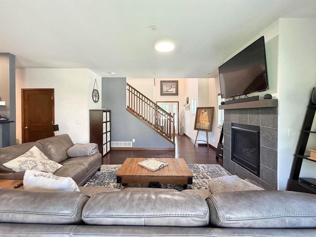4608 Burma Road, Mcfarland, WI 53558