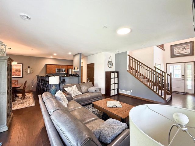 4608 Burma Road, Mcfarland, WI 53558