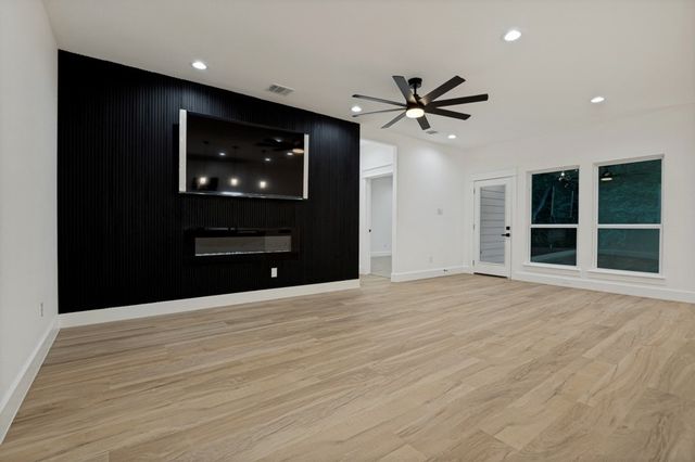 508 Dice Street, Seagoville, TX 75159