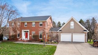 1826 Pleasantview Drive NE, Lancaster, OH 43130