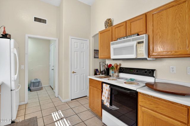 2335 E SHERRI Drive, Gilbert, AZ 85296