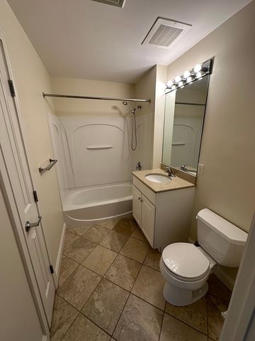 318 Rindge Avenue 216, Cambridge, MA 02140