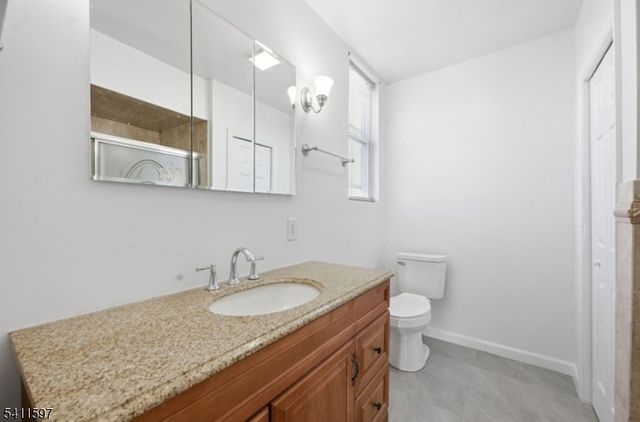 693 N 8Th St, Newark City, NJ 07107