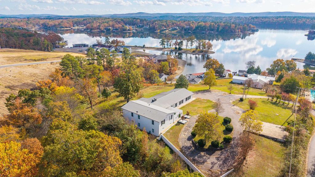 201 Aberina Street, Hot Springs, AR 71913