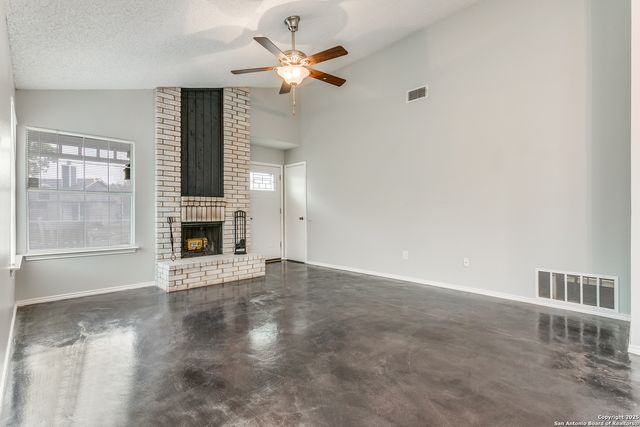 760 Garden Meadow, Universal City, TX 78148