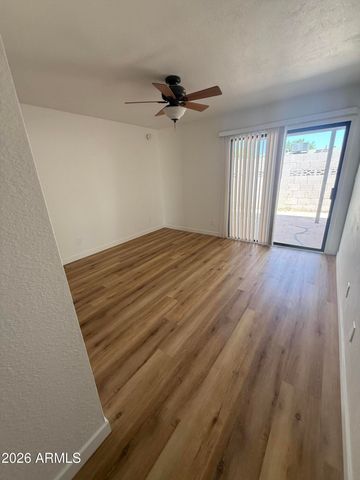4758 W SANNA Street, Glendale, AZ 85302
