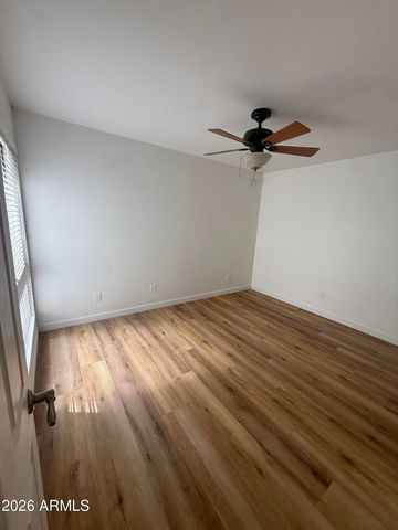 4758 W SANNA Street, Glendale, AZ 85302