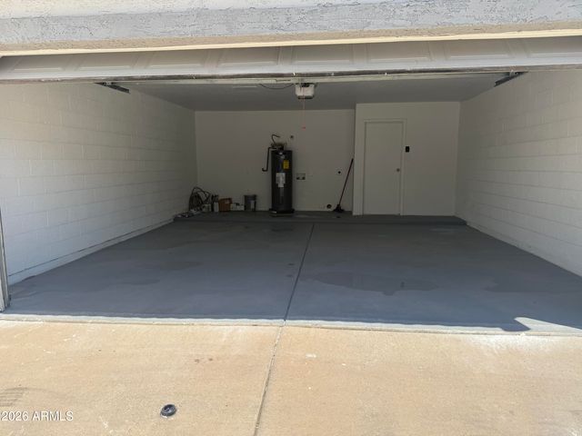 4758 W SANNA Street, Glendale, AZ 85302