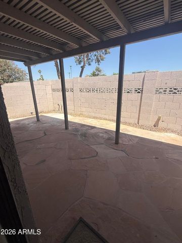4758 W SANNA Street, Glendale, AZ 85302