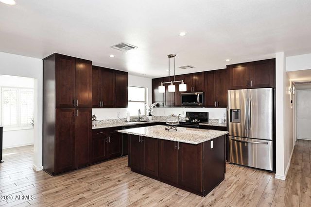 8238 E VISTA Drive, Scottsdale, AZ 85250