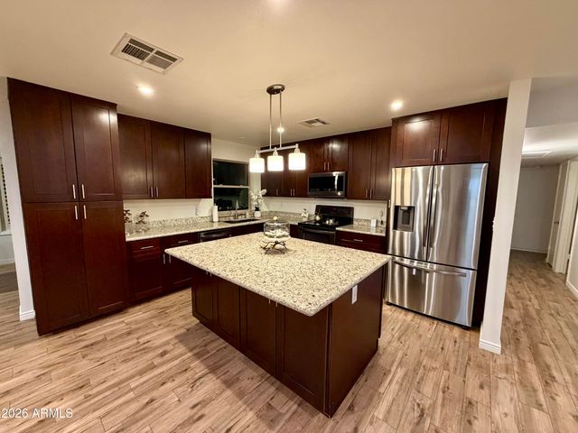 8238 E VISTA Drive, Scottsdale, AZ 85250