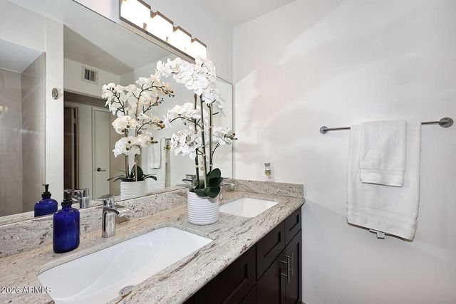 8238 E VISTA Drive, Scottsdale, AZ 85250