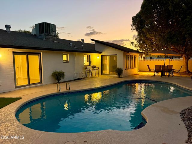8238 E VISTA Drive, Scottsdale, AZ 85250
