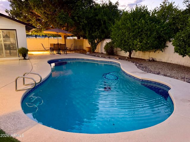 8238 E VISTA Drive, Scottsdale, AZ 85250