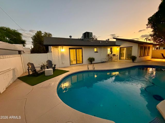 8238 E VISTA Drive, Scottsdale, AZ 85250