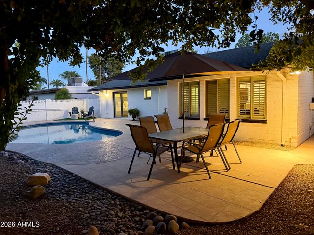 8238 E VISTA Drive, Scottsdale, AZ 85250