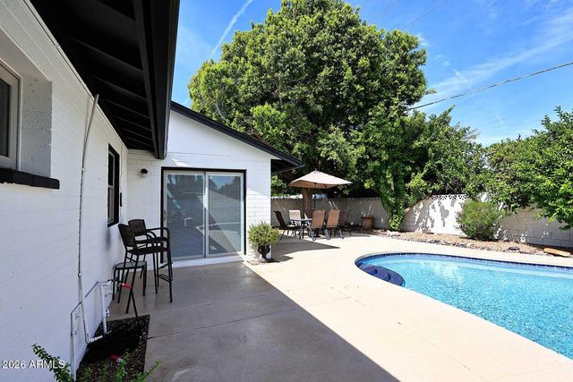8238 E VISTA Drive, Scottsdale, AZ 85250