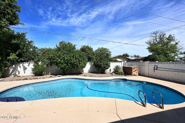 8238 E VISTA Drive, Scottsdale, AZ 85250