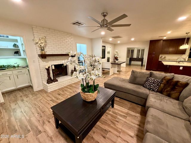 8238 E VISTA Drive, Scottsdale, AZ 85250