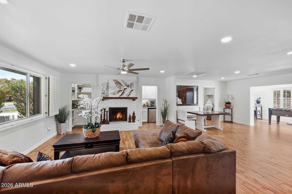 8238 E VISTA Drive, Scottsdale, AZ 85250 — photo 4