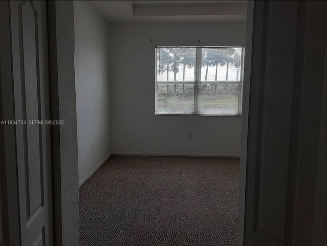 3760 NE 9th Ct, Homestead, FL 33033