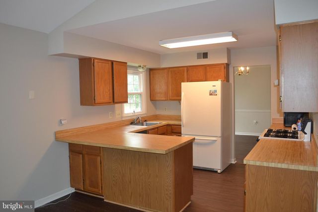 9614 SHANNON LN, Manassas, VA 20110