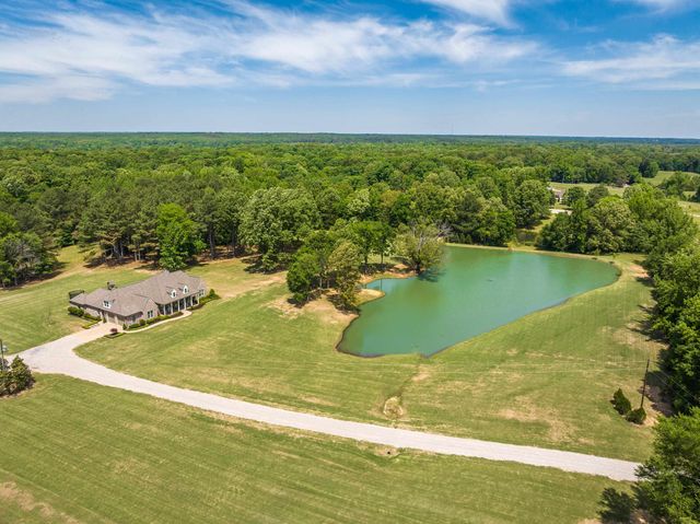 3840 LAGRANGE RD, Somerville, TN 38068