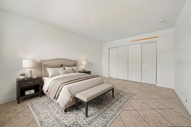 902 LAKE DESTINY ROAD A, Altamonte Springs, FL 32714