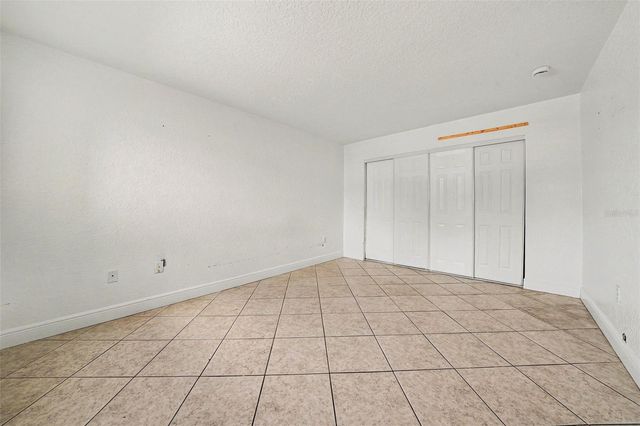 902 LAKE DESTINY ROAD A, Altamonte Springs, FL 32714