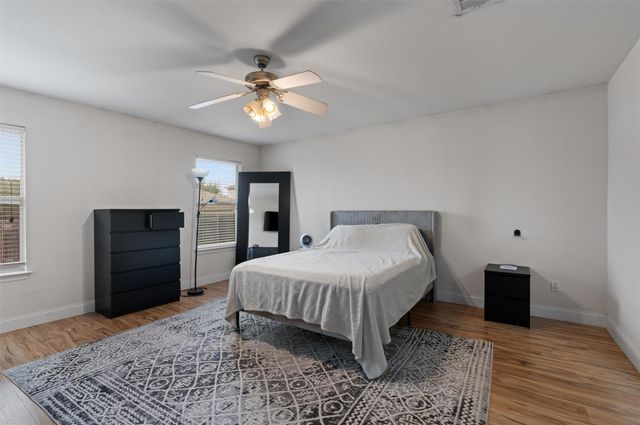 208 Banner Ave, Leander, TX 78641