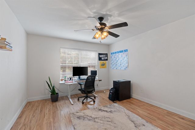 208 Banner Ave, Leander, TX 78641